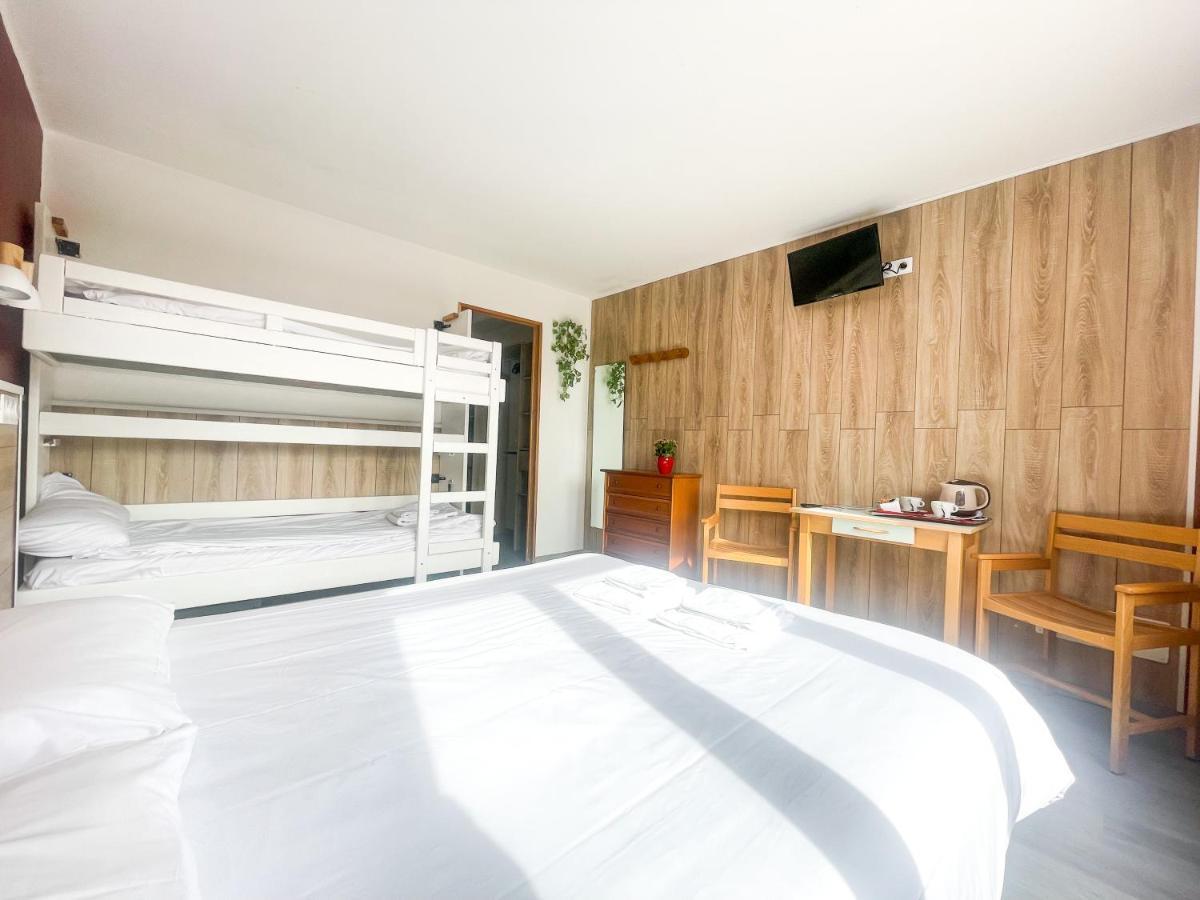 Atmosphere Hotel 3*