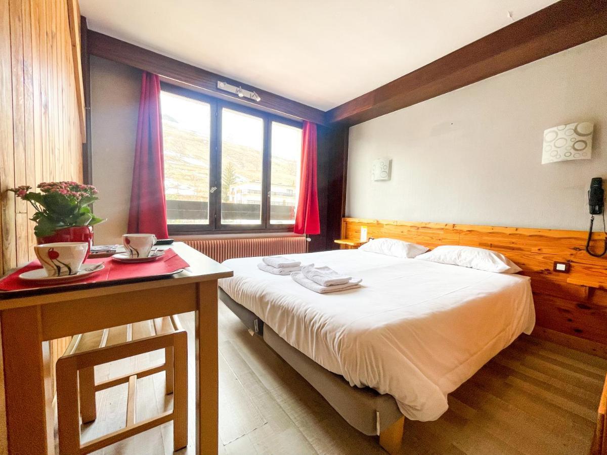 Atmosphere Hotel 3*
